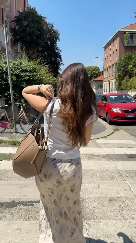 Instagram post by @pamela.paolini for ghd Italia. Caption reads: #ad @ghditalia quando ti fai la piega ma [...].