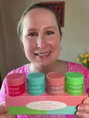 TikTok post by @hoppytshort for Kimuse. Caption reads: @KIMUSECOSMETICS now has Sleeping Kiss Lip mask....