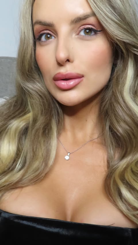 Instagram post by @kate.coffey for Catrice Cosmetics. Caption reads: Festive makeup @catrice_Ireland 🎀

Using Catrice....