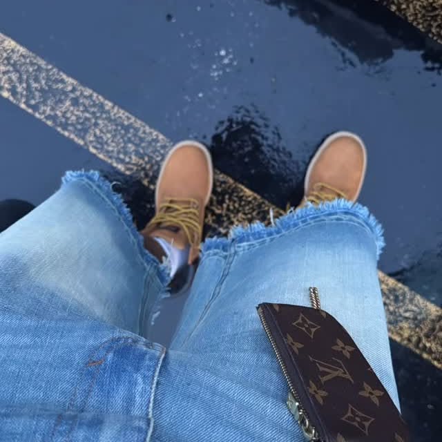 Instagram post by @eatbitcheat for Timberland PRO. Caption reads: [...] TIM’S THESE
MF SUM GOOD 🖕🏾🔥🔥😂....