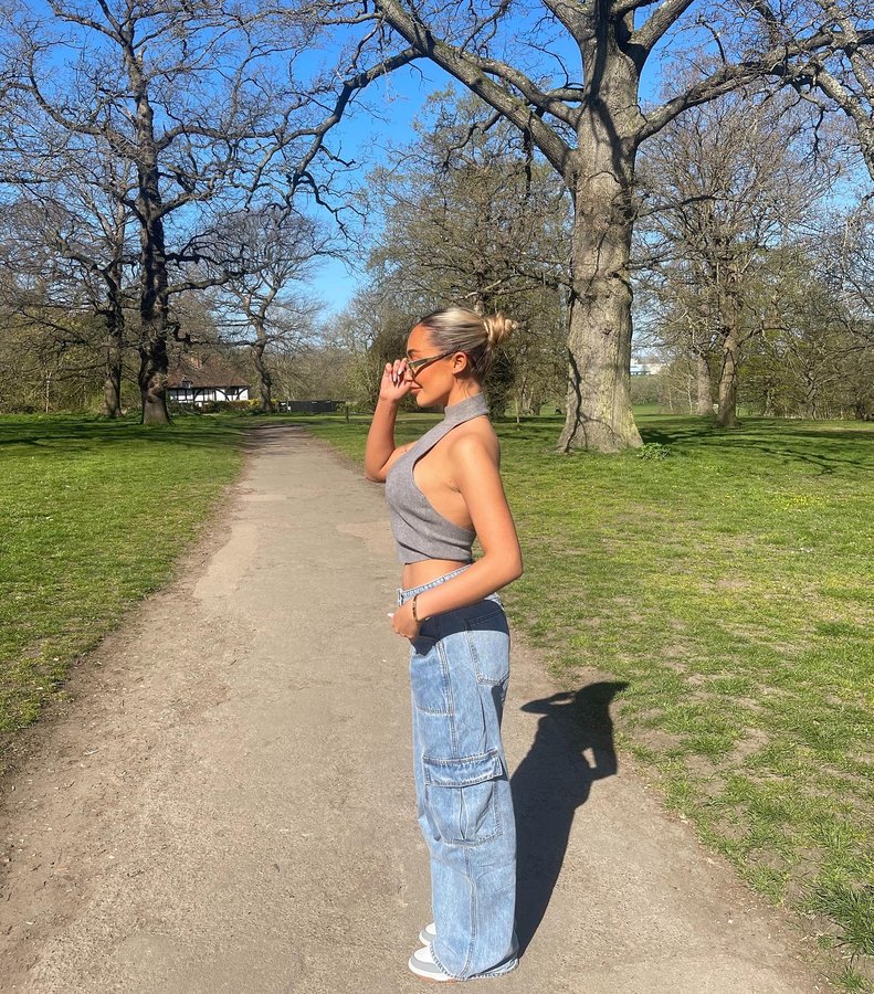 Instagram post by @ciara_foster for Glamorous. Caption reads: You’re cute jeans @ukglamorous | ad.