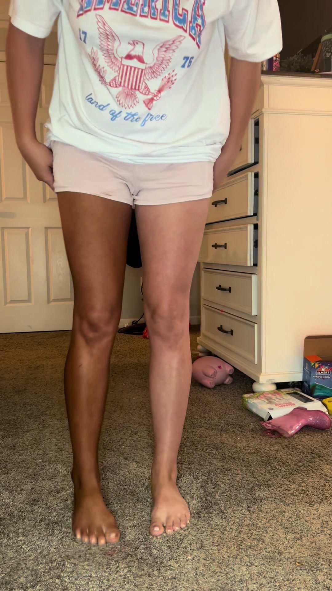 TikTok post by @hannah.barnes3 for Peta Jane Beauty. Caption reads: Glowy, not orange ✨ | Streak-free, fast-drying, &....