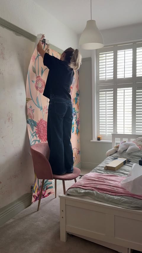 Instagram post by @intheavenue_ for Photowall. Caption reads: Margot’s 10 second bedroom makeover… 👀 …or so it....