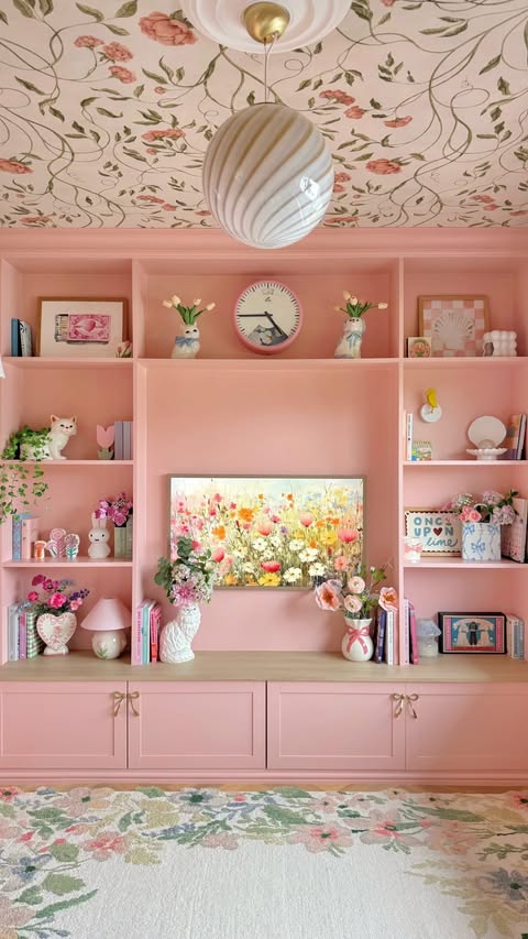 Instagram post by @homewithhelenandco for Rebel Walls. Caption reads: [...] it and adding this gorgeous @rebelwalls....