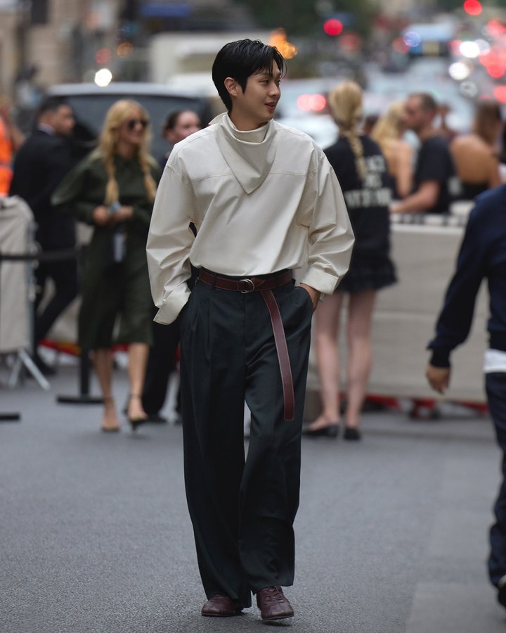 Instagram post by @dntlrdl for AMI Paris. Caption reads: Merci mon ami❣️ @amiparis 
#ad #AmiParis #AmiSS26.