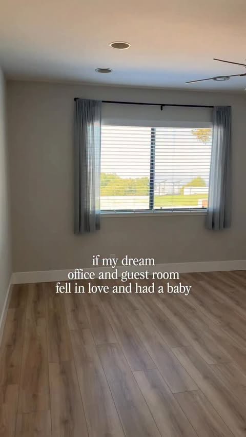 Instagram post by @marylauren for The Company Store. Caption reads: [...] send you links to everything! This....