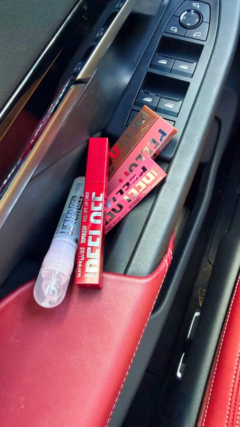 Instagram post by @nanphanitajacob for Maybelline Lebanon. Caption reads: For my girls who want a lip combo that actually....