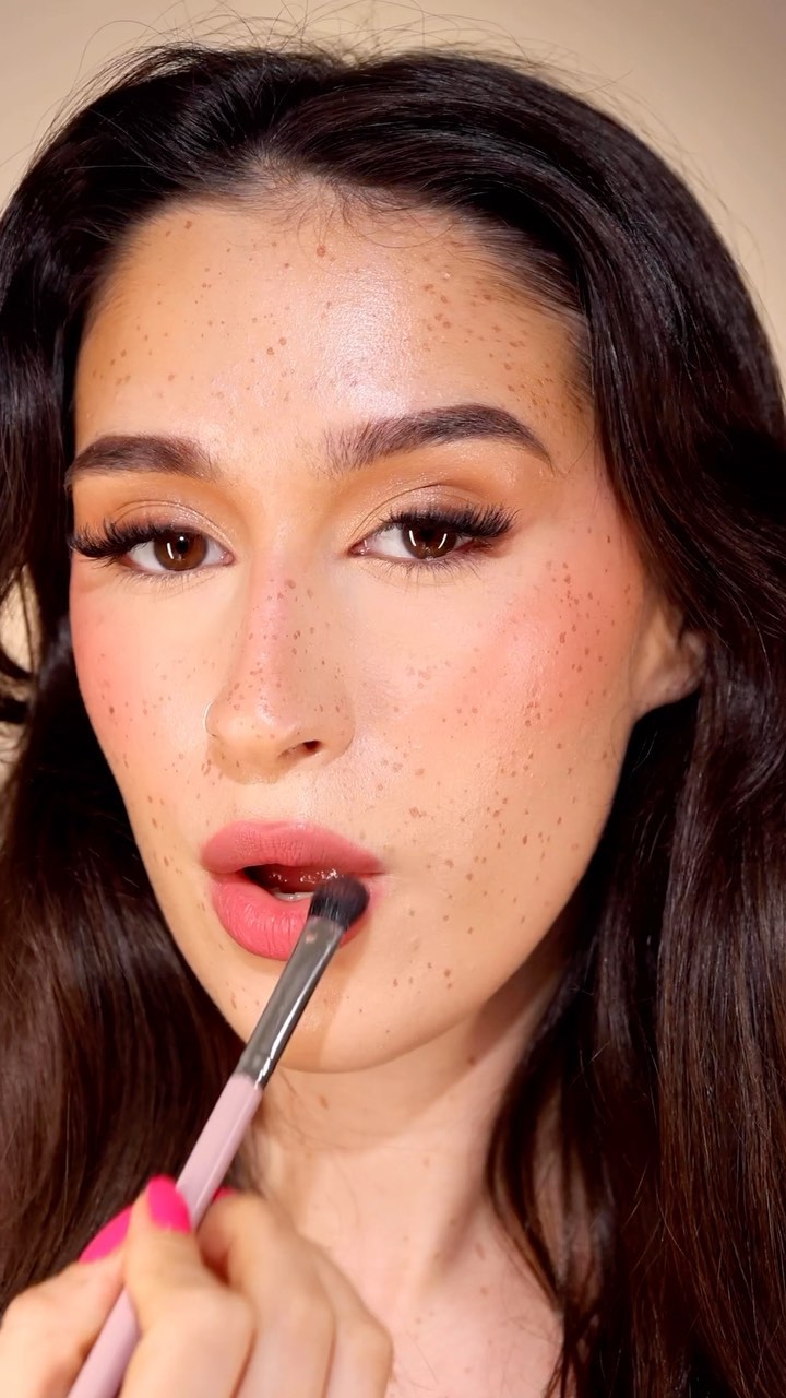 Instagram post by @tasarlabeauty for Ciaté London. Caption reads: AD Trying the pillow lip trend with @ciatelondon....