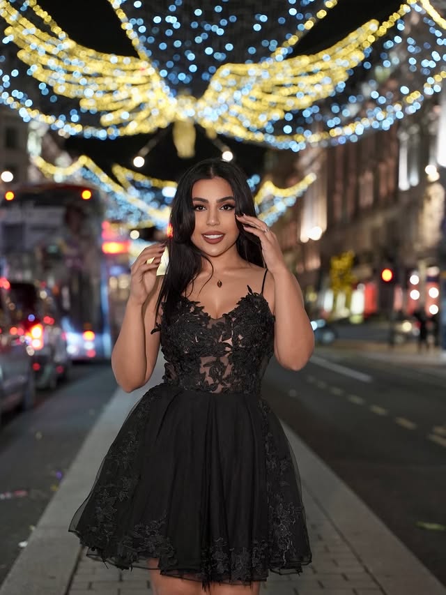 Instagram post by @noursa.dimon for Zapaka. Caption reads: Oxford nights, Christmas lights. ✨ 👗....