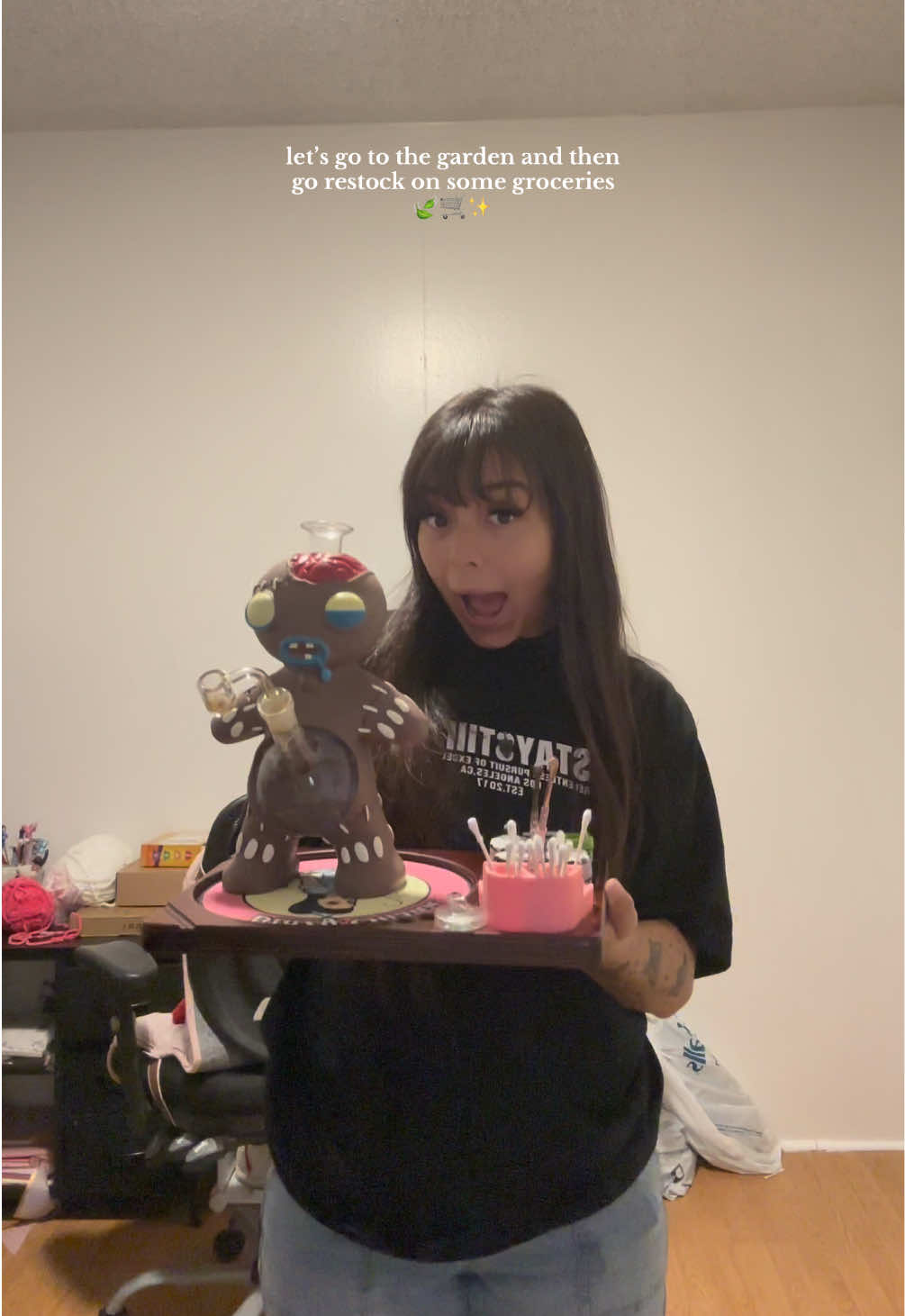 TikTok post by @litmissleo for STIIIZY. Caption reads: these little vlogs are seriously my favorite i....