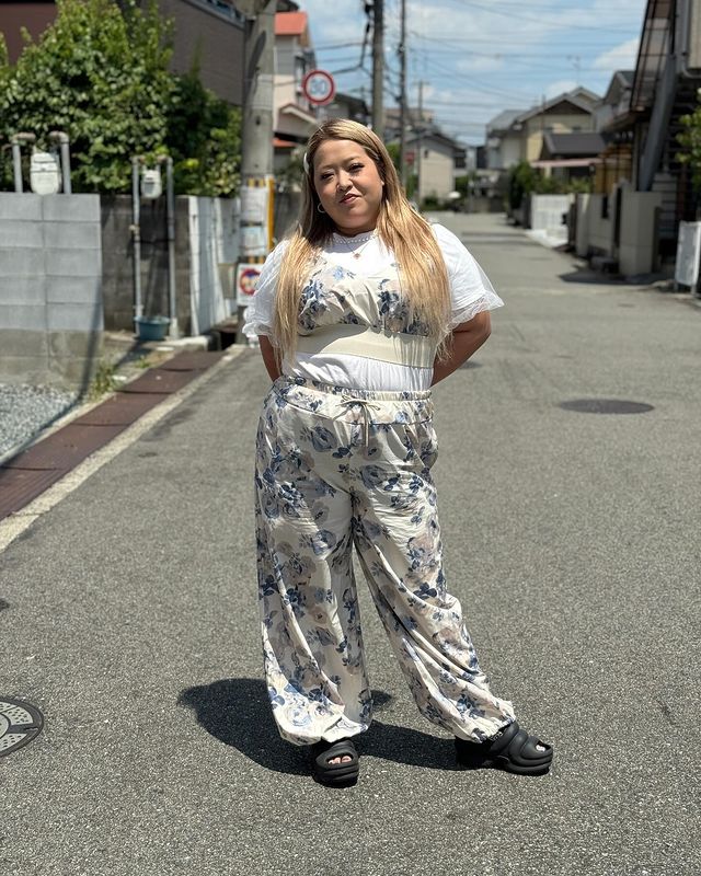 Instagram post by @sera81983 for MANARA. Caption reads: [...] . @manara_japan
 ﾏﾅﾗﾄｰﾝｱｯﾌﾟuv....