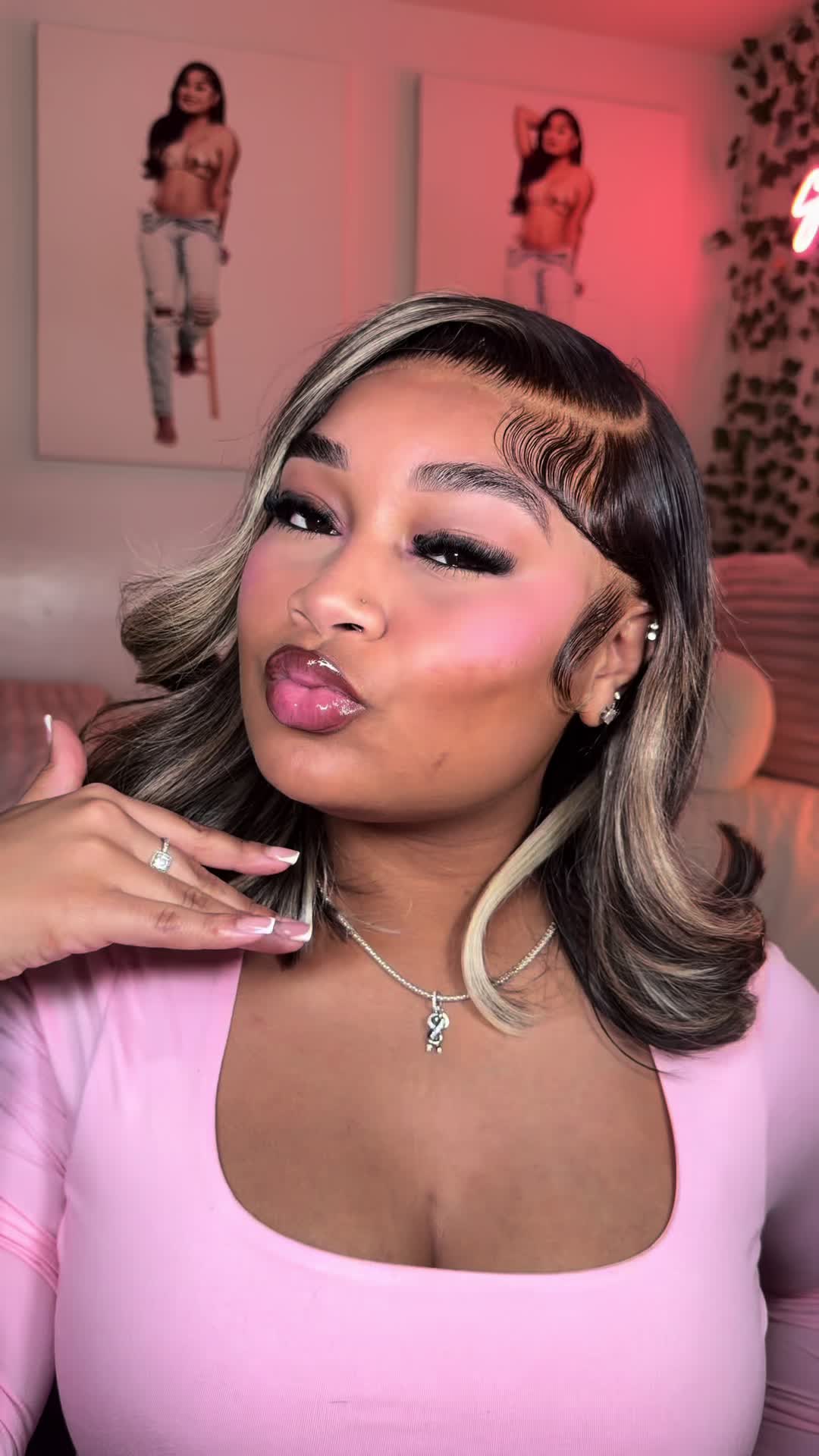 TikTok post by @simplyprettyy for Fenty Beauty. Caption reads: [...] + products to see what i like best! @Fenty....