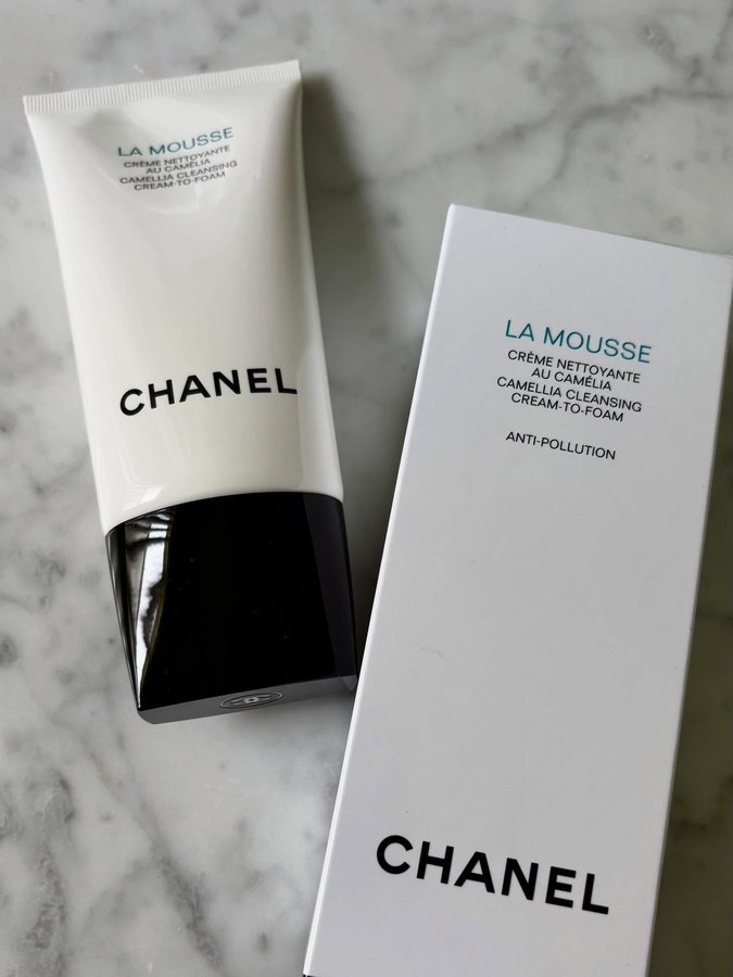 Instagram post by @ohmymichie for BzzAgent. Caption reads: #gifted @bzzagent @chanel.beauty @macys The Chanel....
