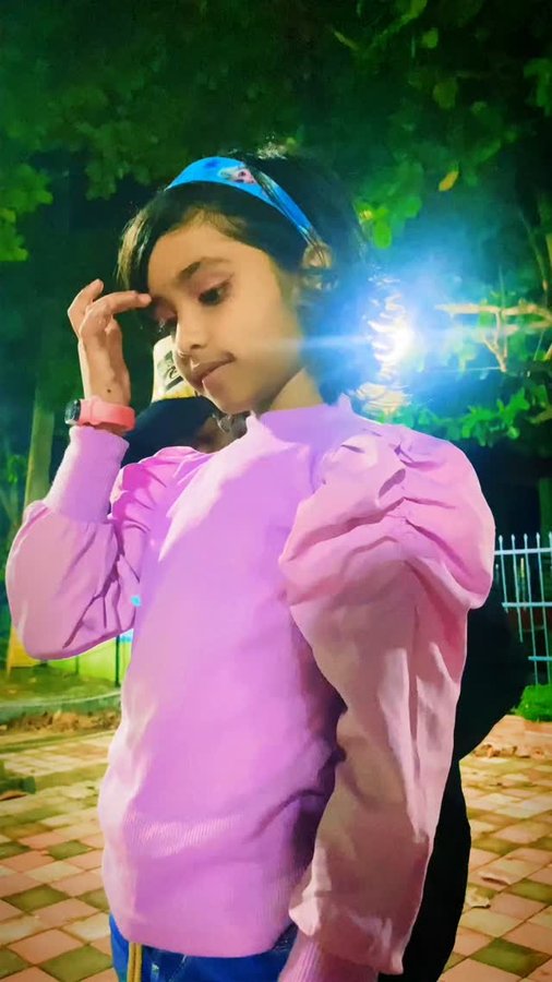 Instagram post by @kabirprasadpradhanofficial for Cats of Instagram. Caption reads: Janu Tome Chamkuchho 💞 Sm Swarup 

Old One....