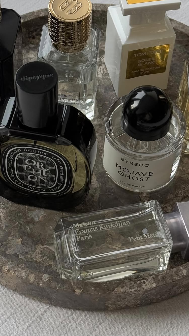 Instagram post by @damlakalaycik for Diptyque. Caption reads: Favori Parfümlerim🫶🏻Sizin favorileriniz nedir....