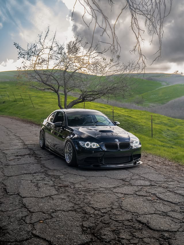 Instagram post by @sloww_m3 for BlackVue. Caption reads: [...] soon 👀 sponsors: @carbonklasse....