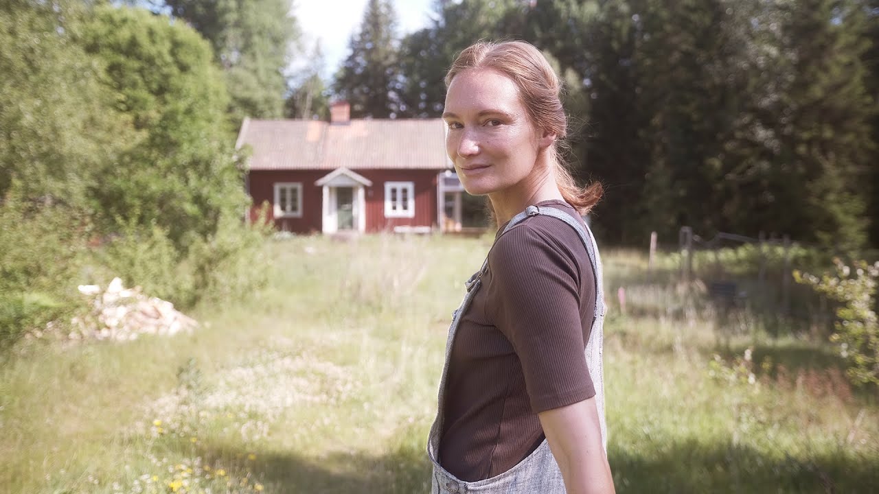 YouTube post by @wildrosie for Saily. Caption reads: Why I've Been Gone (Story 106).