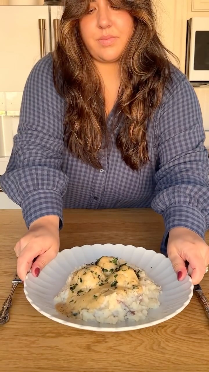 Instagram post by @mrsmckennabarry for Feeding America. Caption reads: Grateful for a full table and the opportunity to....