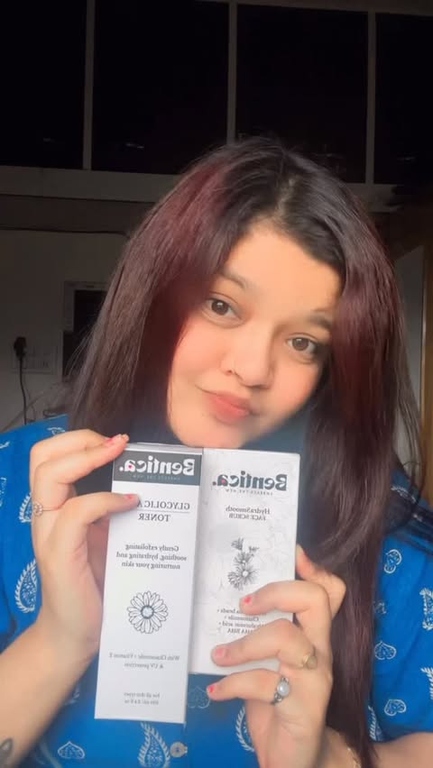 Instagram post by @akshu_14_15 for Bentica Skincare. Caption reads: [...] day. 🤍 @bentica.skincare #Bentica....