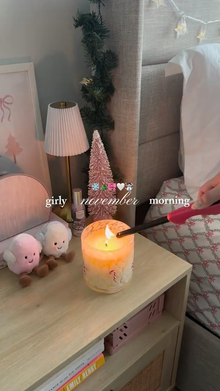 Instagram post by @thatgirlsow for Gisou. Caption reads: love winter mornings starting in my pjs, skincare,....