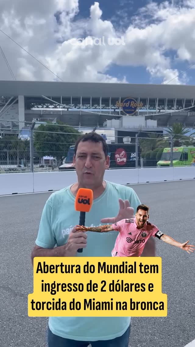 Instagram post by @pauloviniciuscoelho for Coca-Cola Brasil. Caption reads: É DIA DE ABERTURA! ⚽

A expectativa é de estádio....