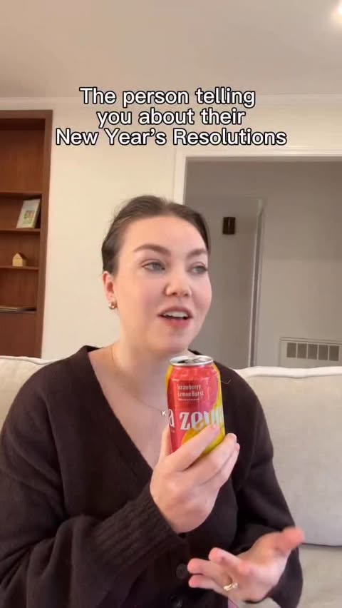 Instagram post by @lox.smith_ for Zevia. Caption reads: #Ad New Years Resolution: Ztox
Cheers to @zevia....