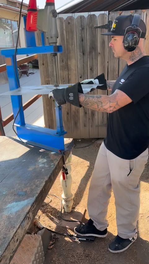 Instagram post by @bhoodfab for Lincoln Electric. Caption reads: “ A mothers love “ Metal Art 

I enjoying creating....