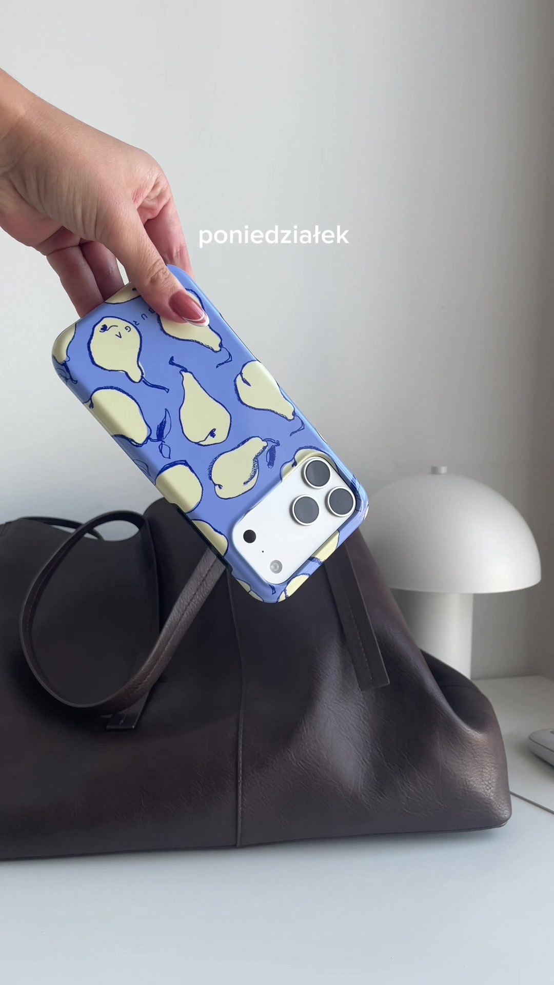 TikTok post by @aniapotok_ for BURGA. Caption reads: @BURGA 🤍  #giftedbyburga #myburga [...].