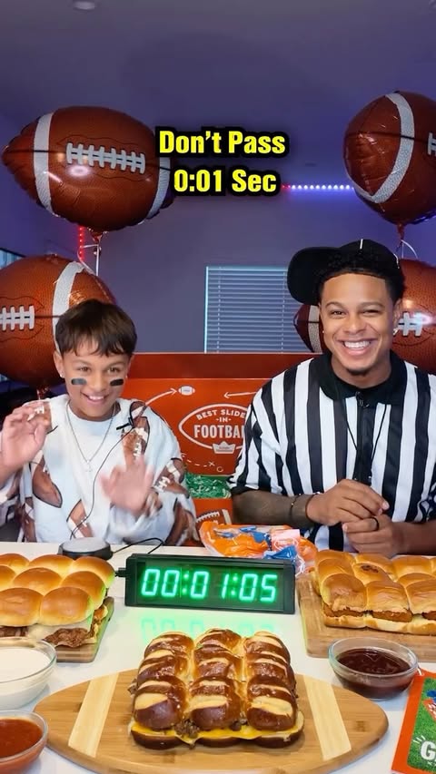 Instagram post by @nesimento for KING'S HAWAIIAN. Caption reads: [...] best sliders for football sunday 🏈....