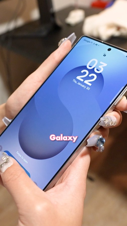 Instagram post by @peachietech for XSET. Caption reads: this object eraser function is insaneeeee....