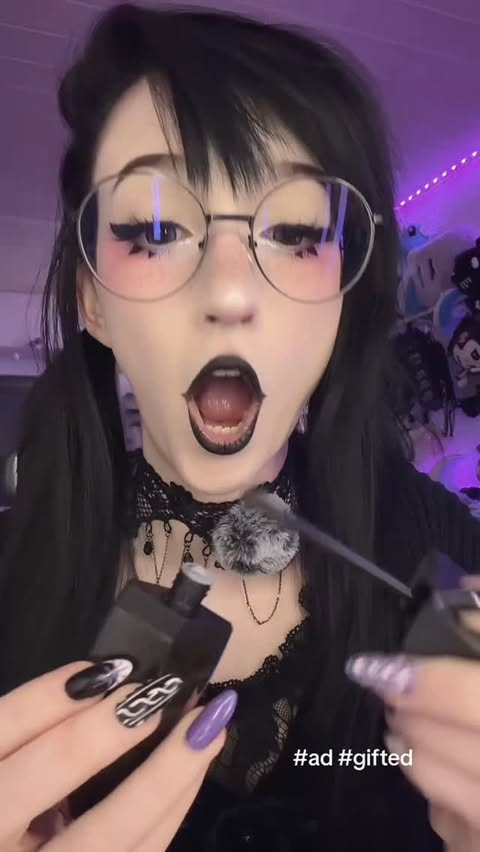 Instagram post by @nananightray for KILLSTAR. Caption reads: [...] products were kindly #gifted to me by....