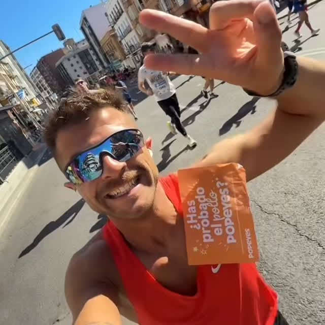 Instagram post by @ibngarcia for Popeyes. Caption reads: ¡Reto conseguido! 🚀🏃‍♂️ @popeyes_es me ha retado....