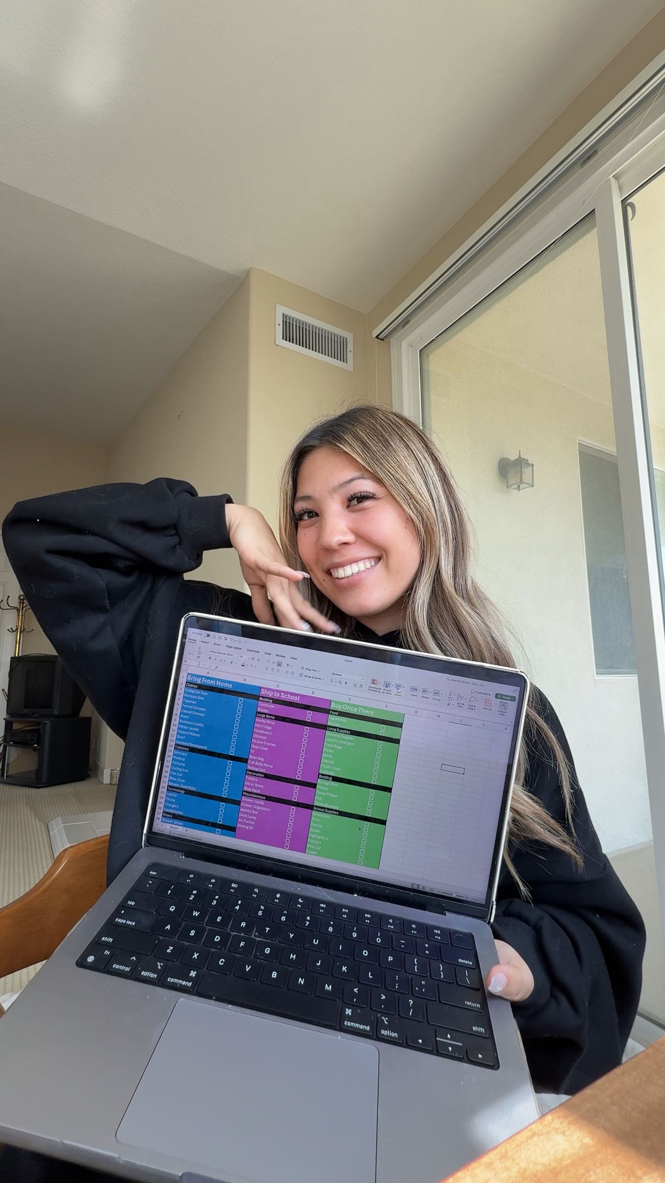 Instagram post by @miawilsonn for Microsoft. Caption reads: #ad Here’s EXACTLY how I built my entire college....