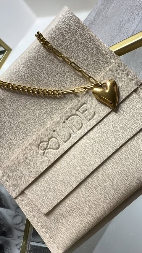 Instagram post by @mis_bekzi for Slide Jewels. Caption reads: My favourite @slidejewels ❤️
#slidejewels #riels....