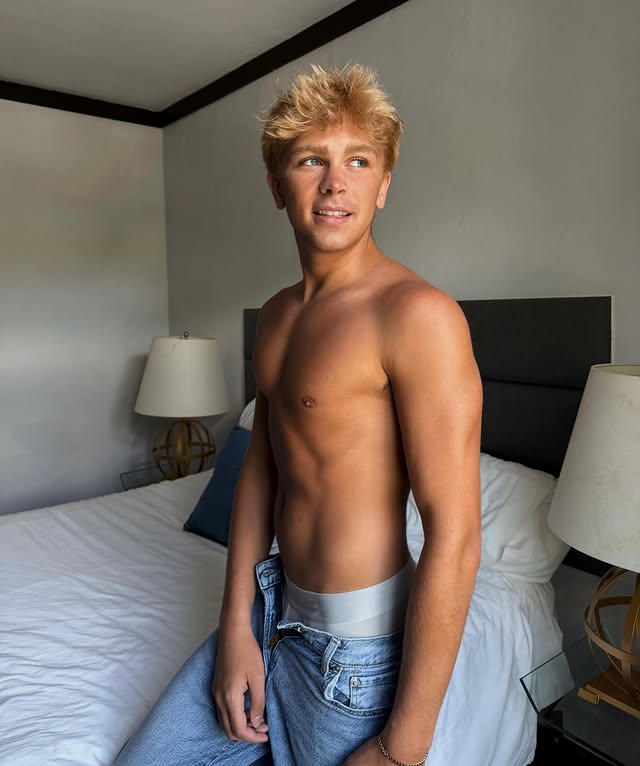 Instagram post by @dylanjosephcohen for SALIGIA. Caption reads: Feeling confident and comfy in my @saligia undies....