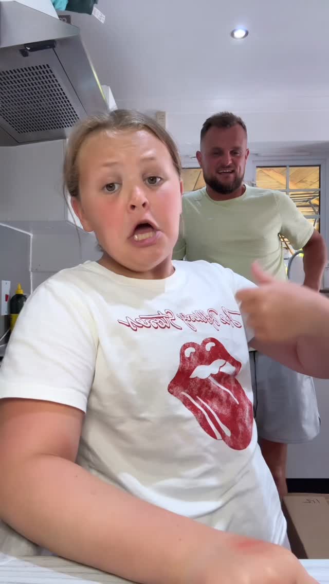 Instagram post by @daddy_and_carly for Ninja Kitchen. Caption reads: We can’t wait to see what our @ninjakitchen slushi....