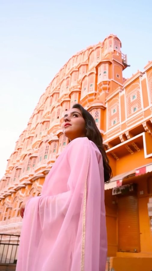 Instagram post by @mansurathore97 for Max Fashion. Caption reads: Different corners of Jaipur, different moods, one....