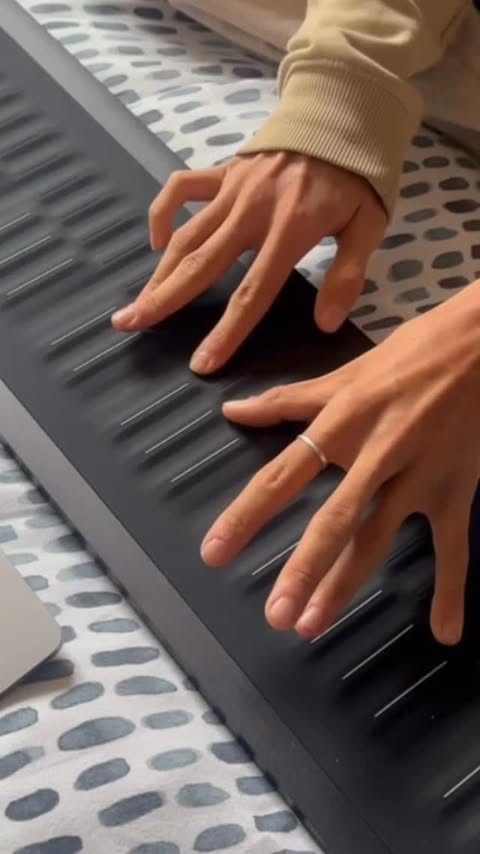 Instagram post by @rubenofficialmusic for Roli. Caption reads: [...] I recently started a partnership with....