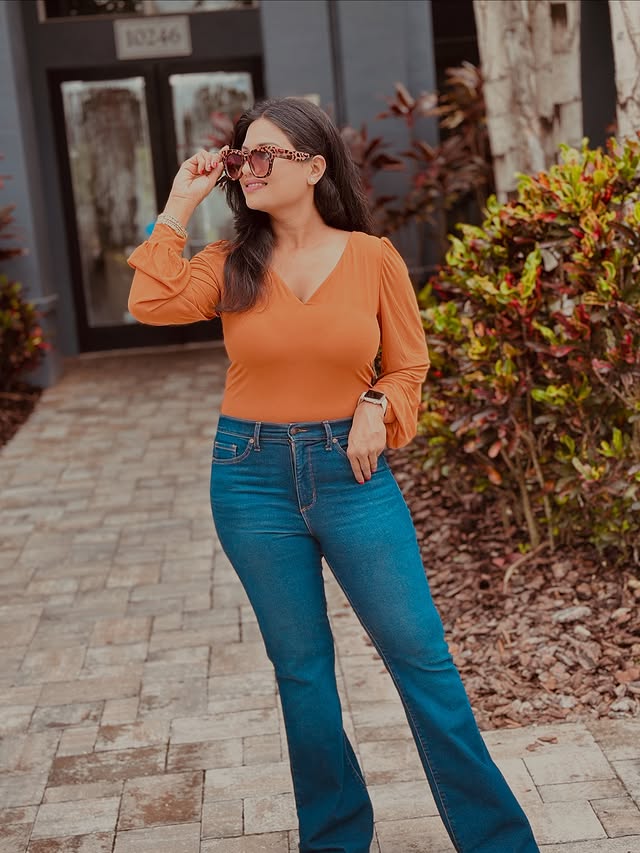 Instagram post by @gauraviiak for Reoria. Caption reads: @reoria_official 💫(ad)REORIA Womens Mesh Long....