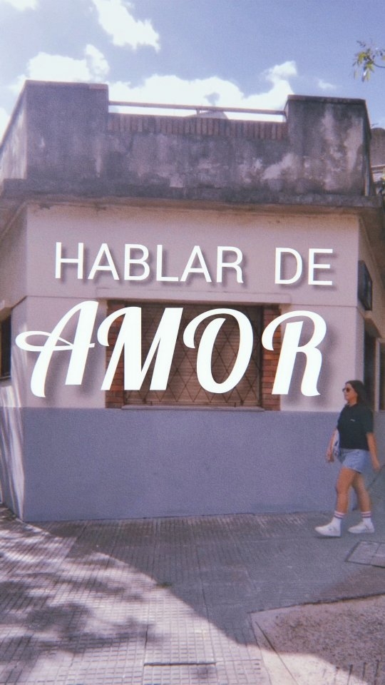 Instagram post by @marourivero for downy. Caption reads: Si el amor tiene muchas formas entonces hablar de....