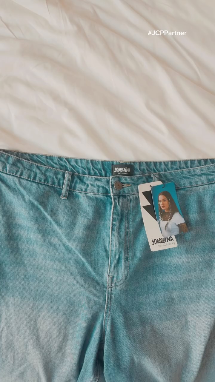 Instagram post by @carobiparada for Jcpenney. Caption reads: stopped by the @jcpenney x @joaquina collection....