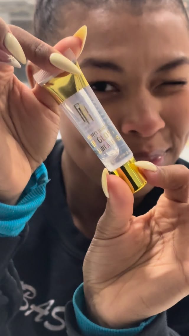 Instagram post by @starrandrews for Black Radiance Beauty. Caption reads: [...] so good it’s got me spinning🤩....