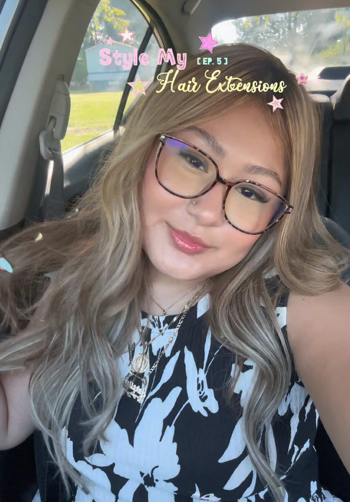 TikTok post by @nailssbyy.jari for Full Shine. Caption reads: Ughhh the best hair extensions 😍😍 @FullShineHair....