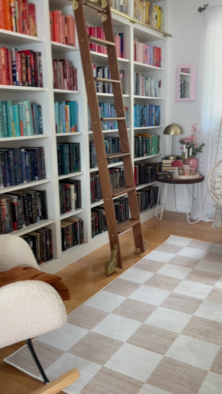 Instagram post by @life__with__books for Tumble Circus. Caption reads: ✨A New Bombshell Has Entered The Villa✨

🔥100%....