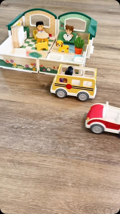 Instagram post by @meganlbrown22 for Melissa & Doug. Caption reads: [...] wasn’t a screen. I set up the NEW Melissa &....