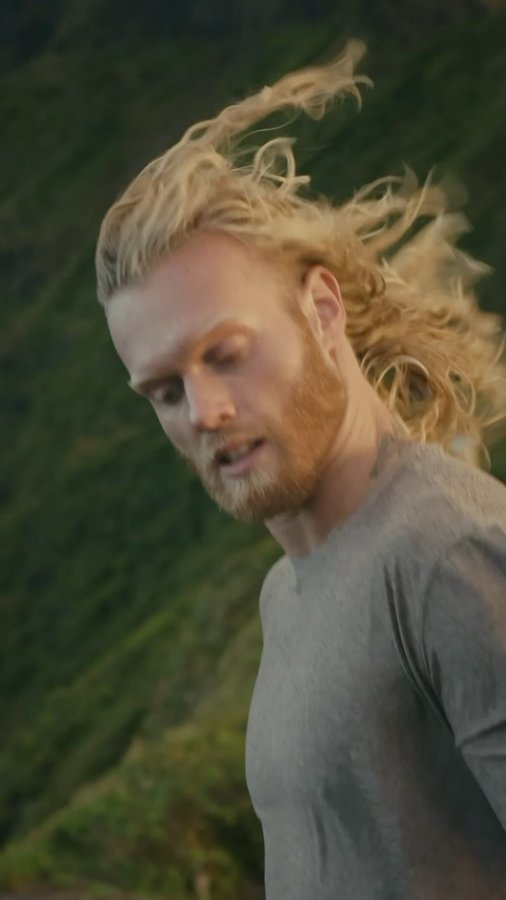 Instagram post by @stokedandsteezy for Bearbottom Clothing. Caption reads: [...] anywhere? YES go check out....