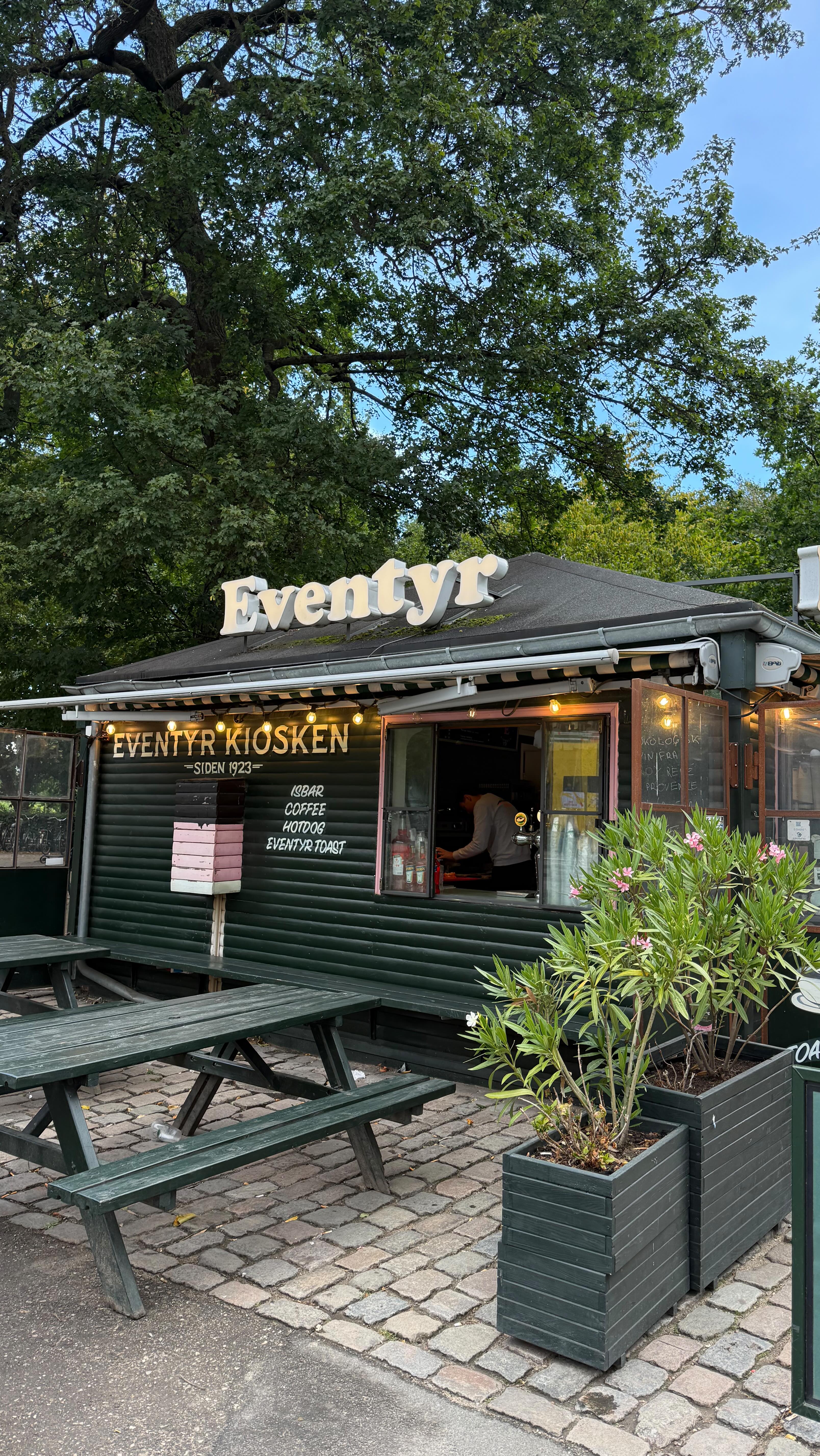 Instagram post by @annieineventyrland for EYDA. Caption reads: I definitely fell out of routine and into some bad....