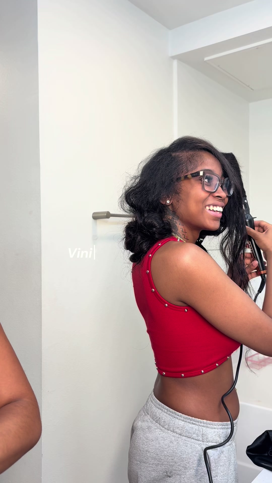 TikTok post by @officiallildrea for Vinisay Hair. Caption reads: @Vinisay Hair ❤️#creatorsearchinsights [...].