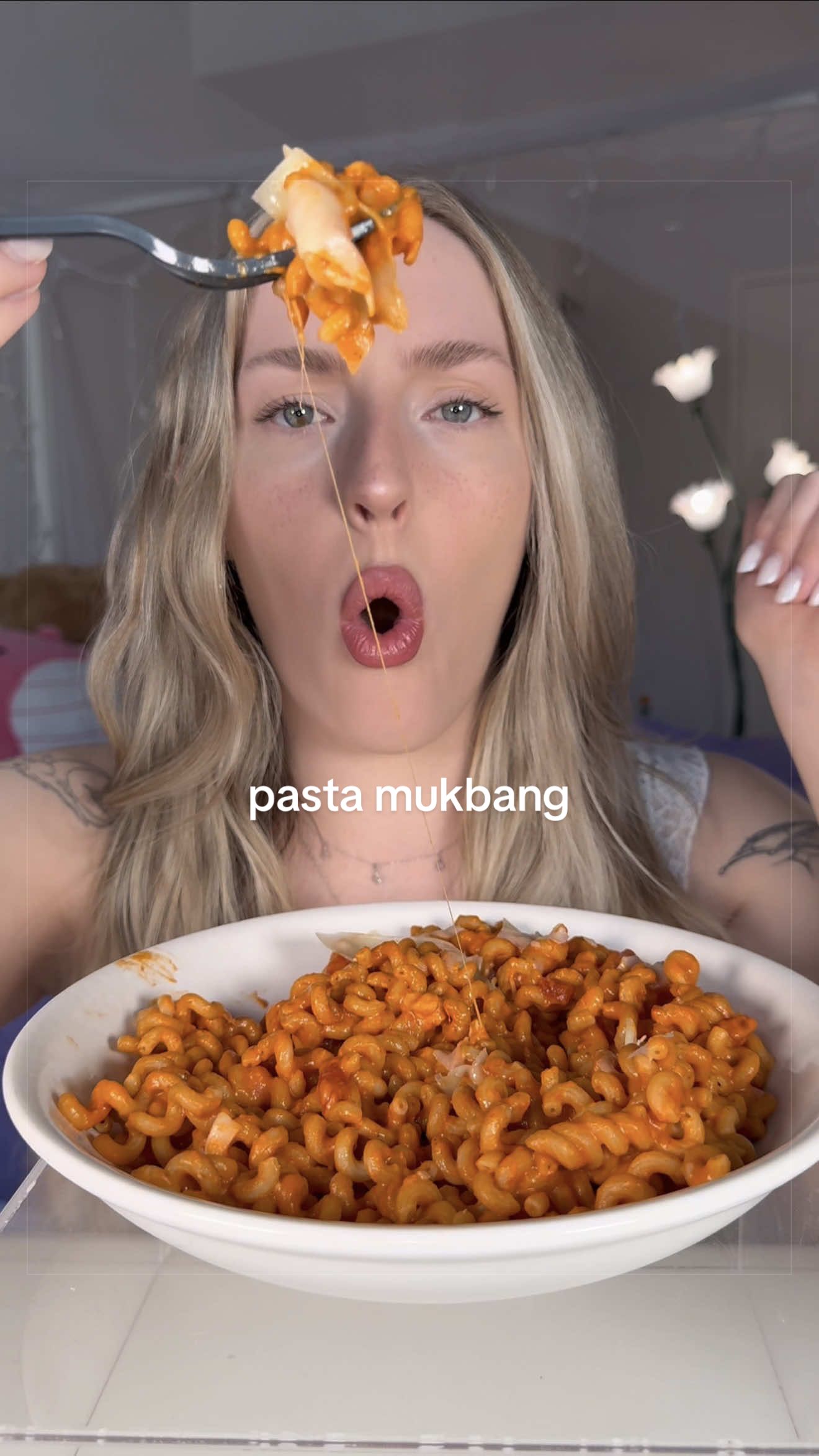 TikTok post by @sarahjeaneats for Goodles. Caption reads: how to get a free box of @GOODLES 🧀😋....