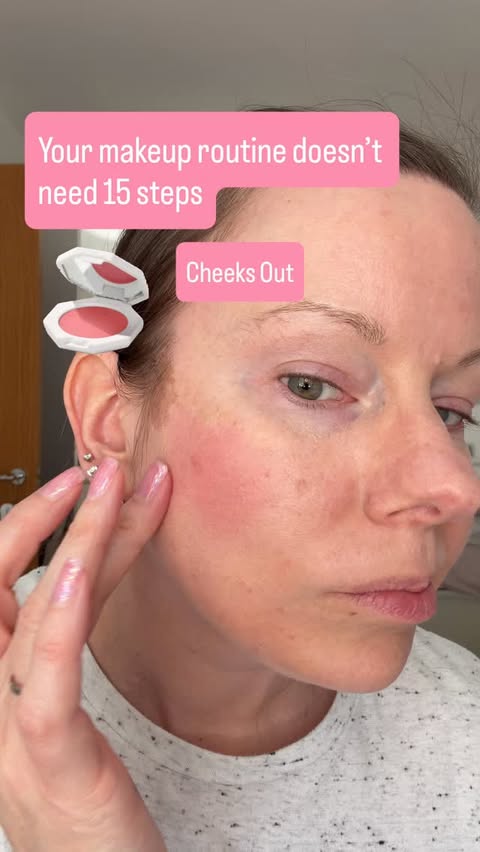 Instagram post by @onebeautygang for FENTY BEAUTY BY RIHANNA. Caption reads: Your makeup routine doesn’t need 15 steps....